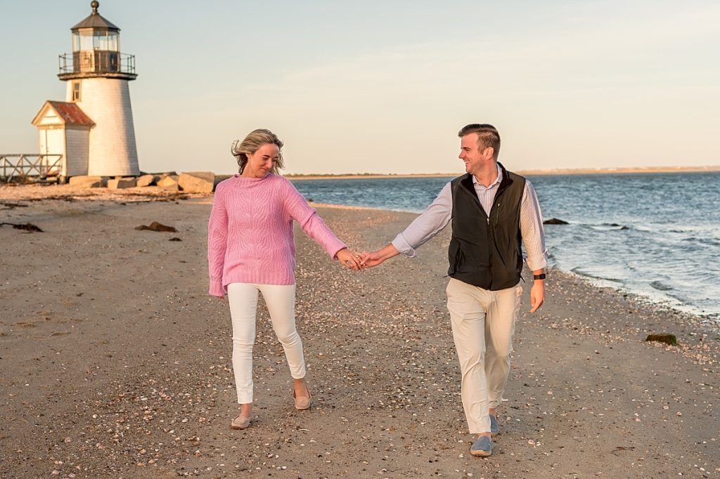 brant point lighthouse surprise proposal 17
