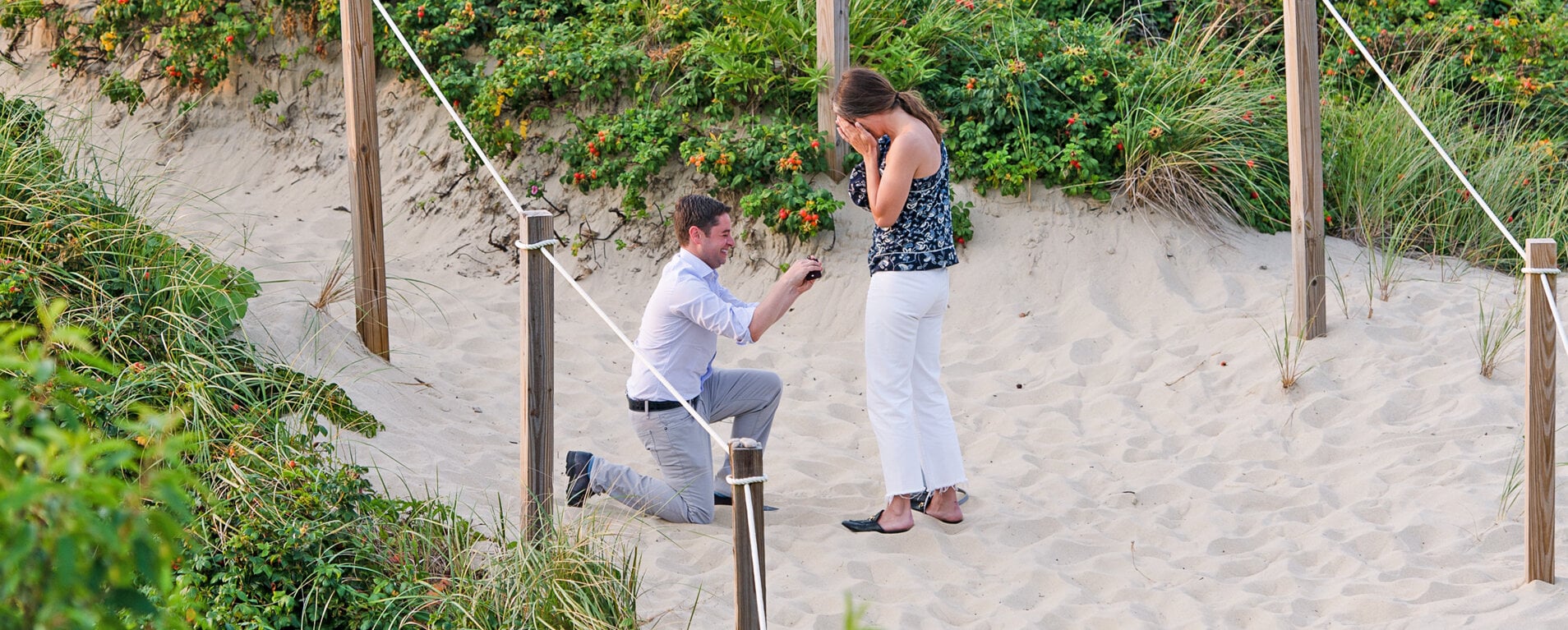 nantucket-proposal-at-steps-beach-captured-by-becky-zadroga-photography